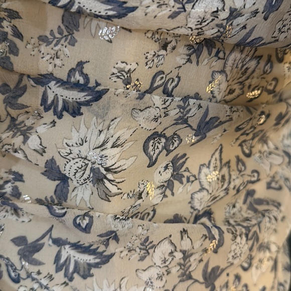 Dress - Picture 10 of 10